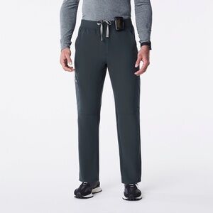 FIGS- Axim™ Cargo Scrub Pants size 3XLR